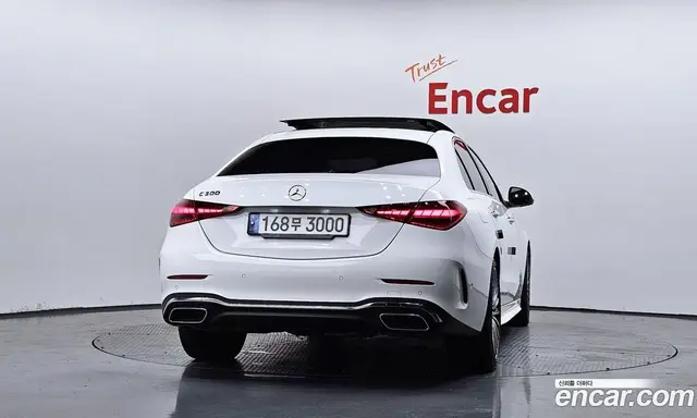 Mercedes-Benz C-Class 2022 2.0 автомат (гидро), миниатюра 4