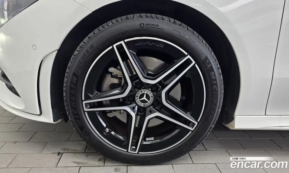 Mercedes-Benz CLA-Class 2021 2.0 автомат (гидро), фото 5