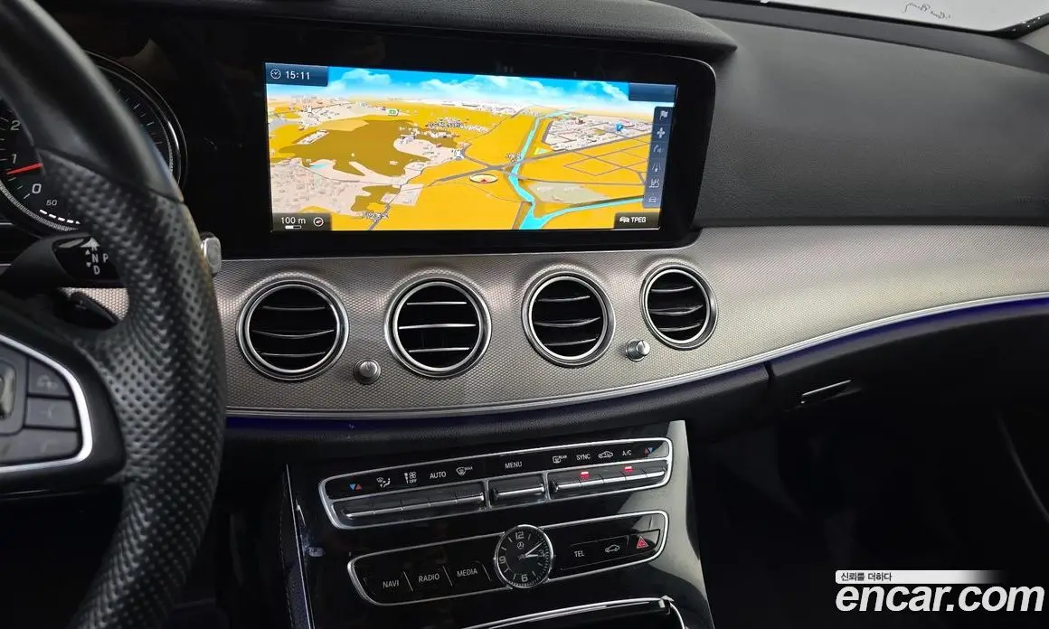 Mercedes-Benz E-Class 2016 2.0 автомат (гидро), фото 18