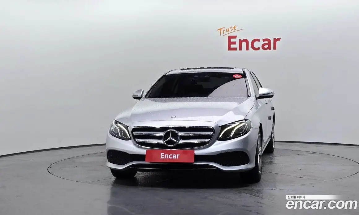 Mercedes-Benz E-Class 2016 2.0 автомат (гидро), фото 3