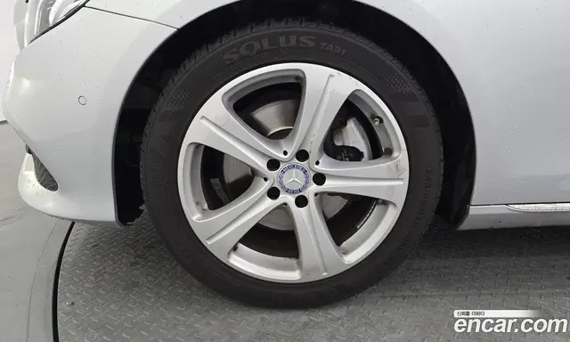 Mercedes-Benz E-Class 2016 2.0 автомат (гидро), миниатюра 5