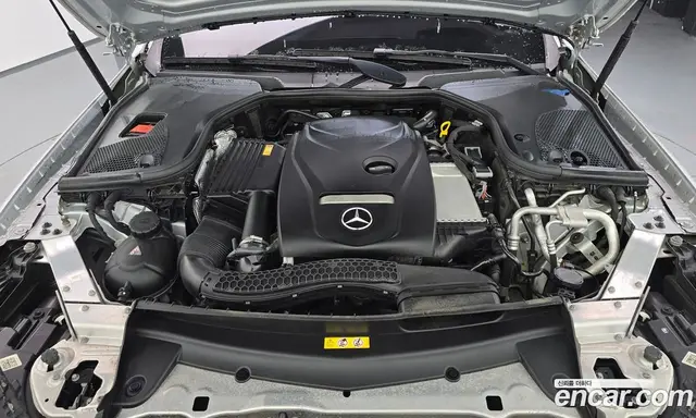 Mercedes-Benz E-Class 2016 2.0 автомат (гидро), миниатюра 6