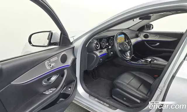 Mercedes-Benz E-Class 2016 2.0 автомат (гидро), миниатюра 10
