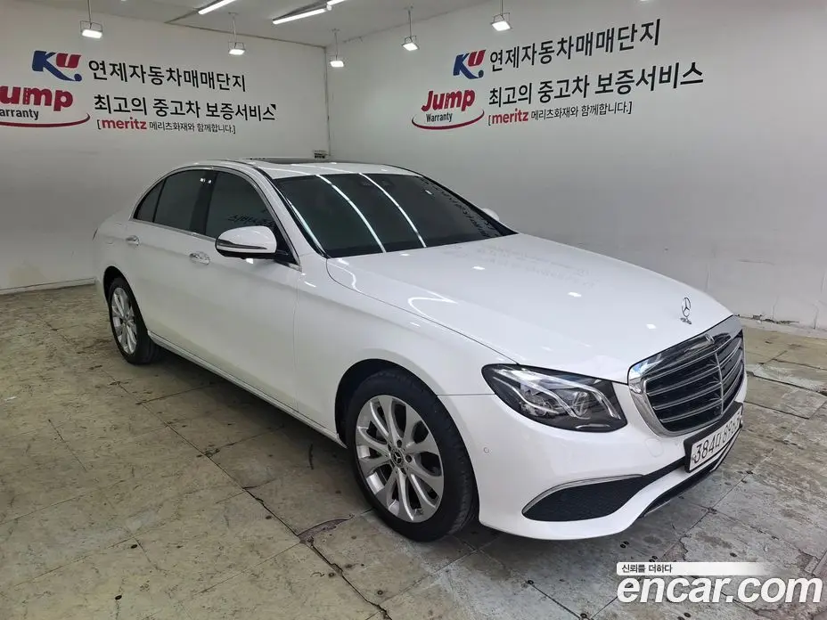 Mercedes-Benz E-Class 2018 2.0 автомат (гидро), фото 3