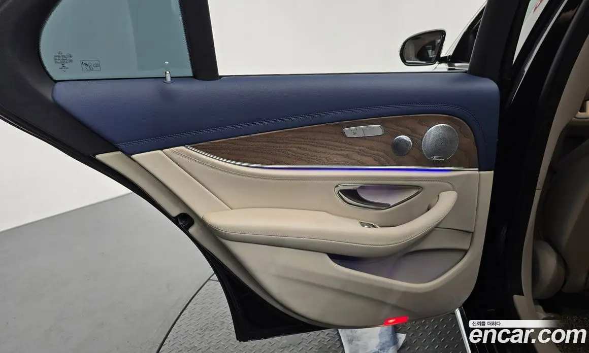 Mercedes-Benz E-Class 2019 2.0 автомат (гидро), фото 15