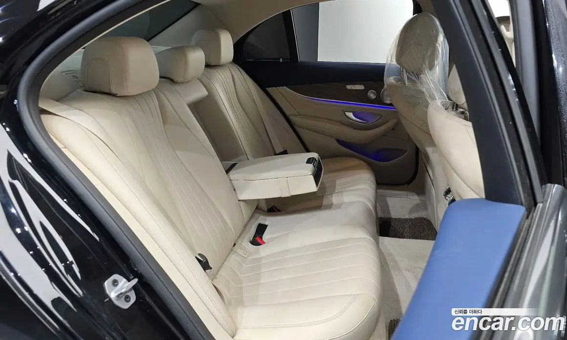 Mercedes-Benz E-Class 2019 2.0 автомат (гидро), фото 17