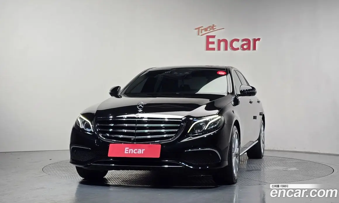 Mercedes-Benz E-Class 2019 2.0 автомат (гидро), фото 3