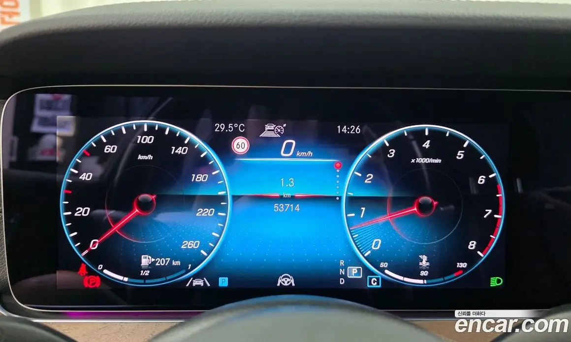 Mercedes-Benz E-Class 2021 2.0 автомат (гидро), фото 11