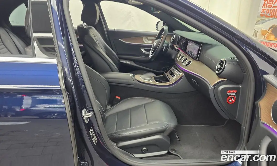 Mercedes-Benz E-Class 2021 2.0 автомат (гидро), фото 17