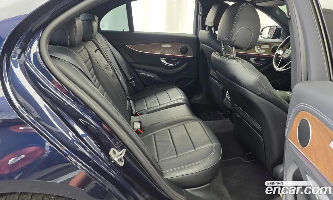 Mercedes-Benz E-Class 2021 2.0 автомат (гидро), фото 18