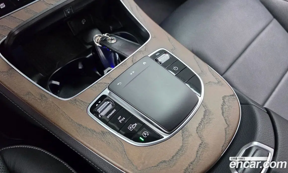 Mercedes-Benz E-Class 2021 2.0 автомат (гидро), фото 27