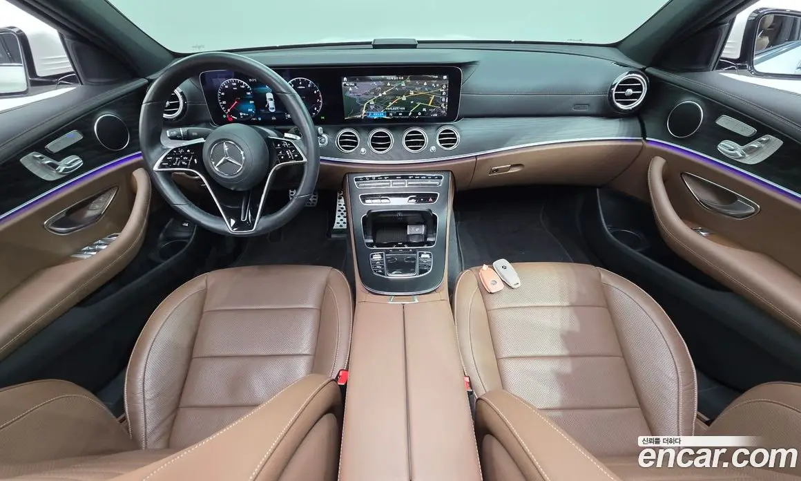 Mercedes-Benz E-Class 2023 2.0 автомат (гидро), фото 10