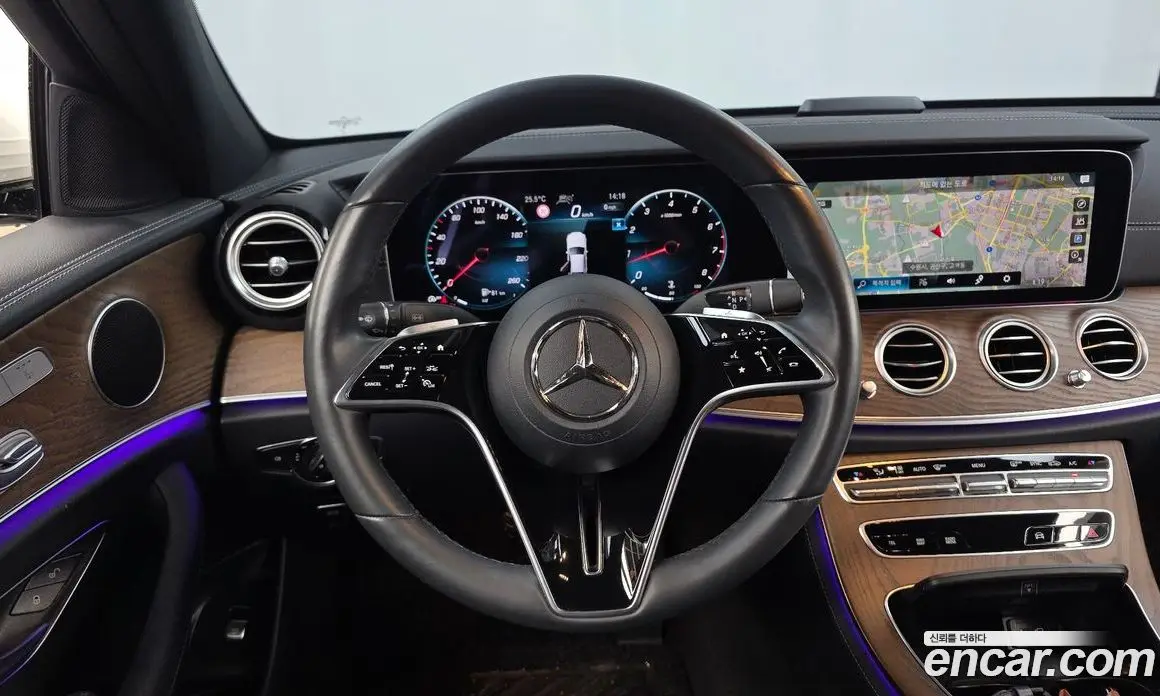 Mercedes-Benz E-Class 2023 2.0 автомат (гидро), фото 13