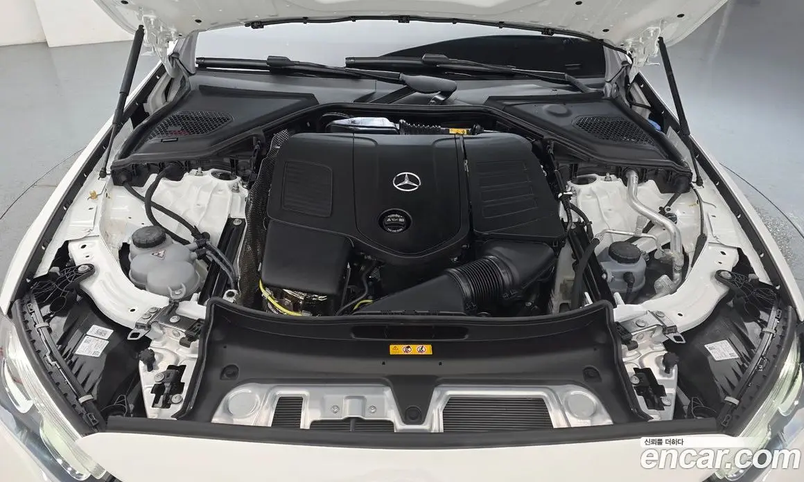 Mercedes-Benz E-Class 2025 2.0 автомат (гидро), фото 6