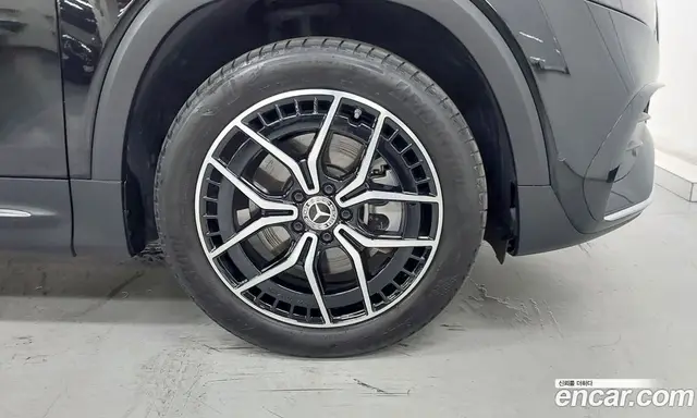 Mercedes-Benz EQB 2024 0.4 автомат (гидро), миниатюра 5