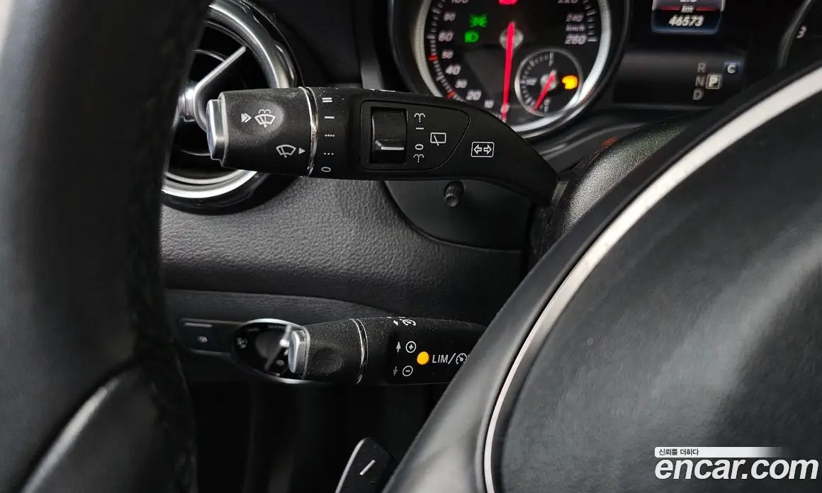 Mercedes-Benz GLA-Class 2018 2.0 автомат (гидро), фото 27