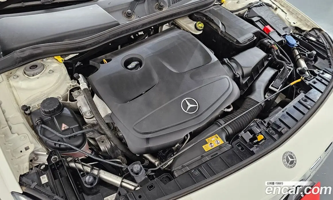 Mercedes-Benz GLA-Class 2018 2.0 автомат (гидро), фото 6