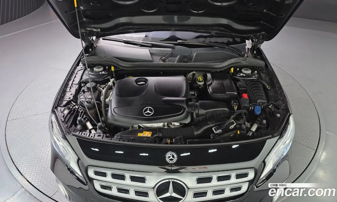 Mercedes-Benz GLA-Class 2018 2.0 автомат (гидро), фото 6