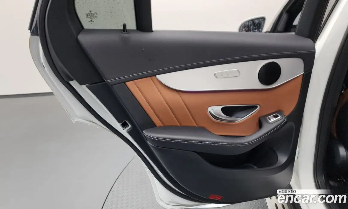 Mercedes-Benz GLC-Class 2023 1.9 автомат (гидро), фото 15