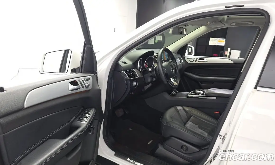 Mercedes-Benz GLE-Class 2018 3.0 автомат (гидро), фото 13