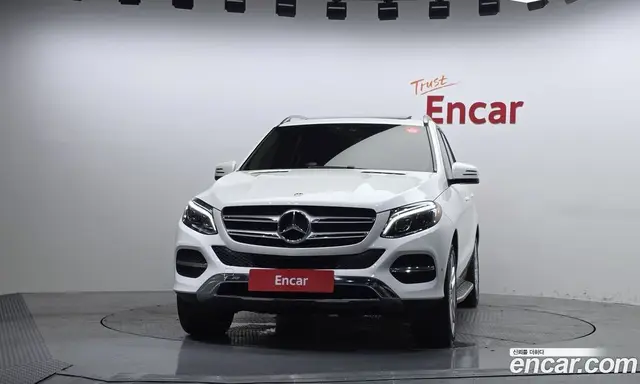 Mercedes-Benz GLE-Class 2018 3.0 автомат (гидро), миниатюра 3