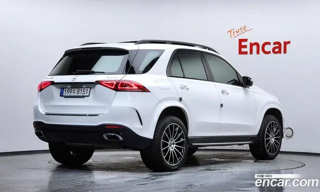 Mercedes-Benz GLE-Class 2022 3.0 автомат (гидро), миниатюра 2