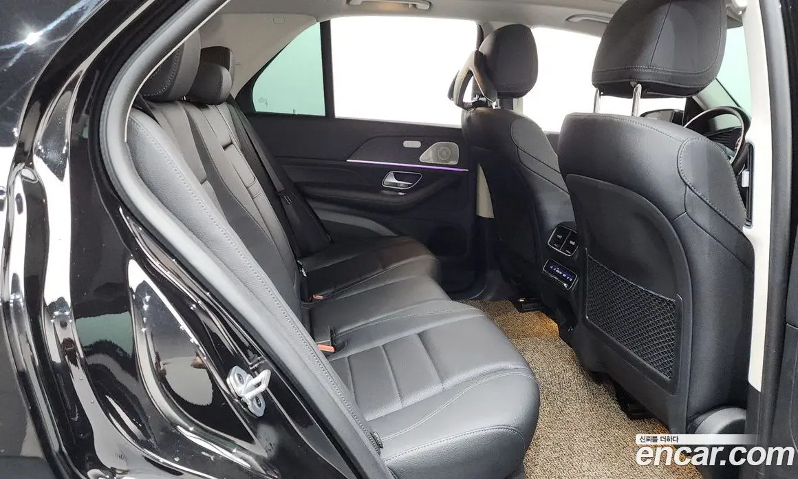 Mercedes-Benz GLE-Class 2024 2.0 автомат (гидро), фото 17