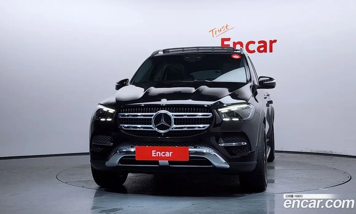 Mercedes-Benz GLE-Class 2024 2.0 автомат (гидро), фото 3