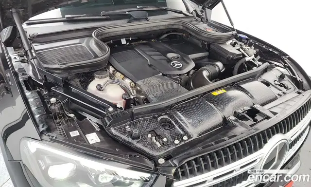 Mercedes-Benz GLE-Class 2024 2.0 автомат (гидро), миниатюра 6
