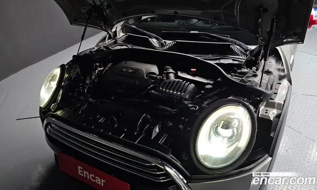 Mini Clubman 2017 2.0 автомат (гидро), миниатюра 6