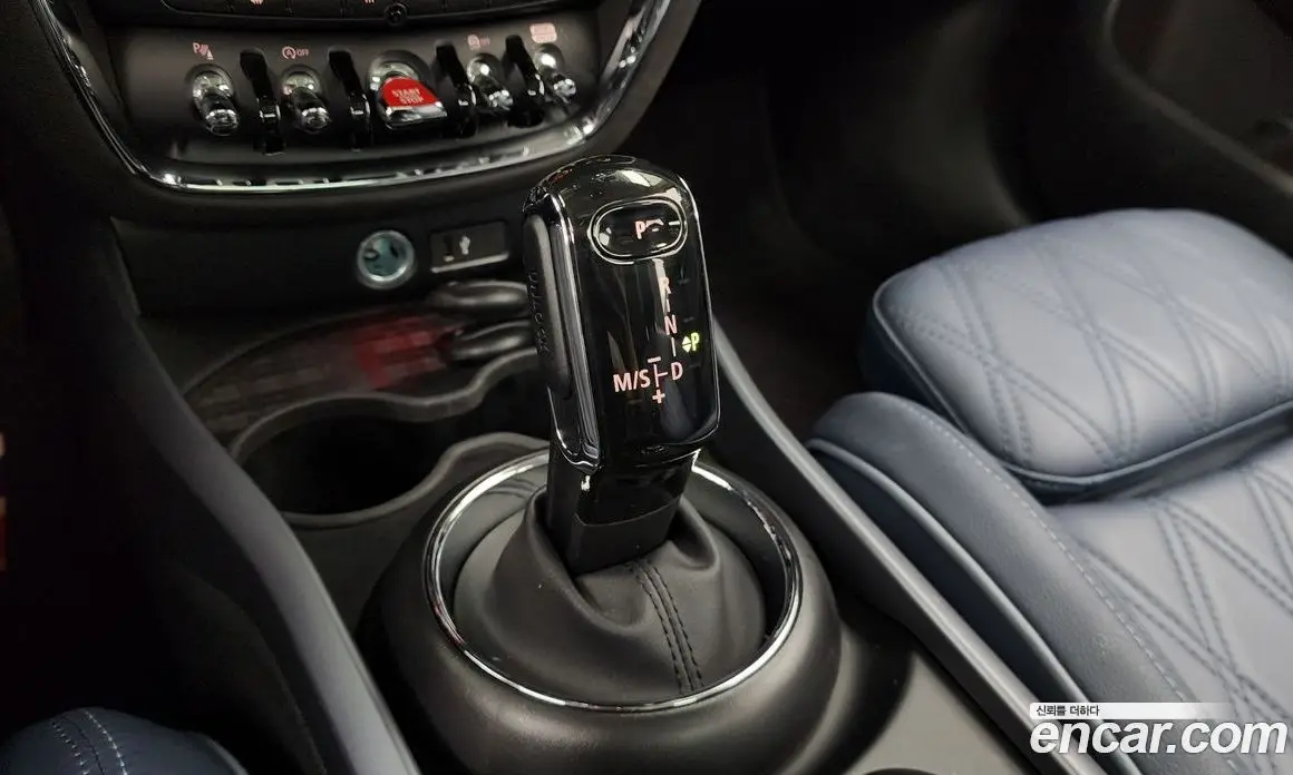 Mini Clubman 2023 2.0 автомат (гидро), фото 12