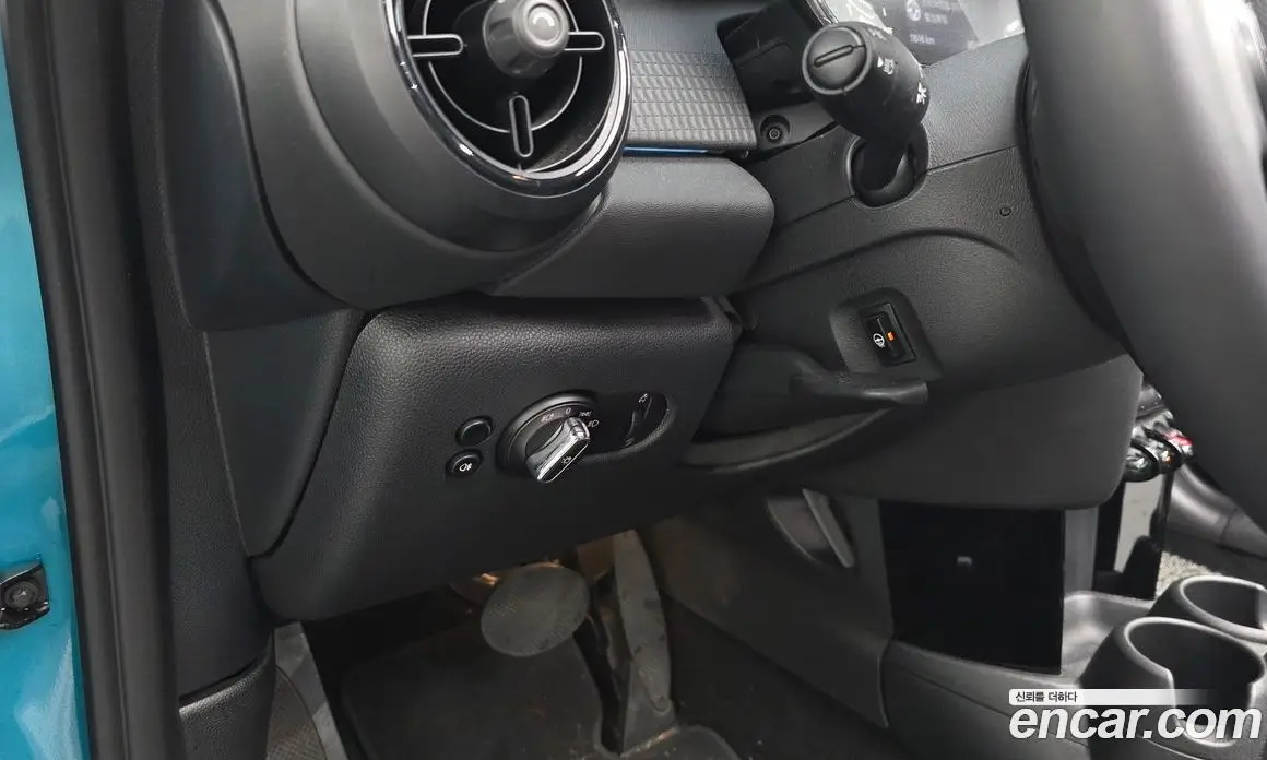 Mini Cooper Convertible 2023 2.0 автомат (гидро), фото 18