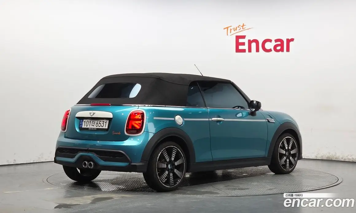 Mini Cooper Convertible 2023 2.0 автомат (гидро), фото 28