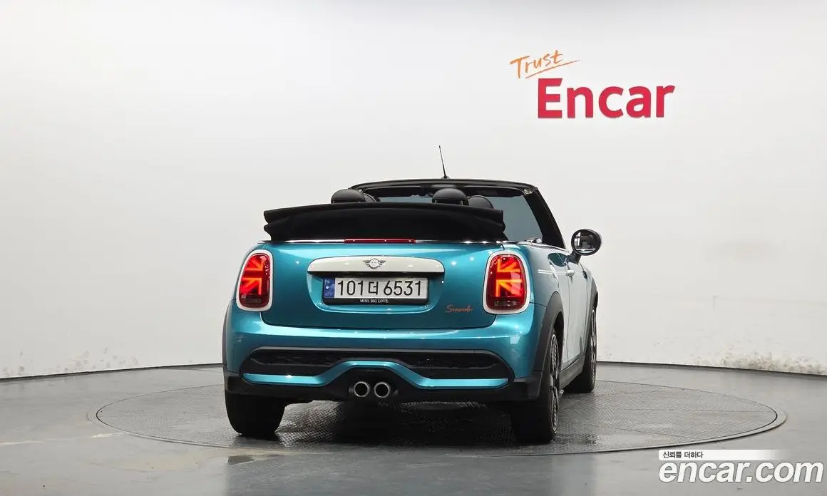Mini Cooper Convertible 2023 2.0 автомат (гидро), фото 4
