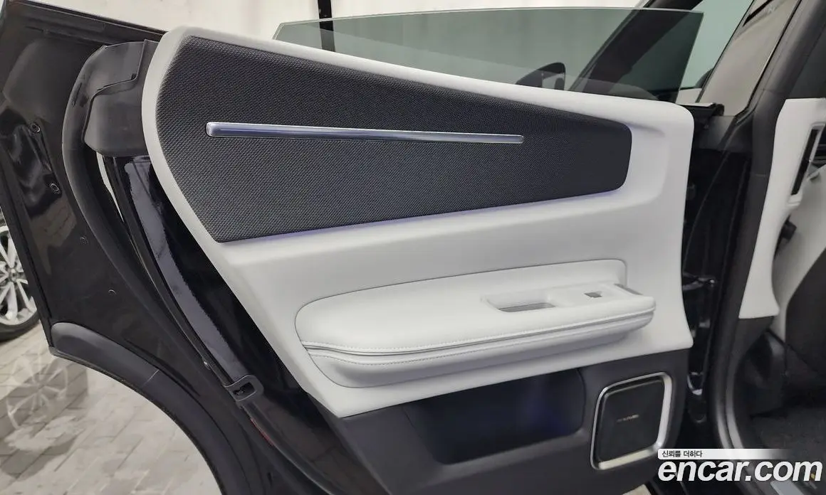 Polestar Polestar 4 2025 0.2 автомат (гидро), фото 14