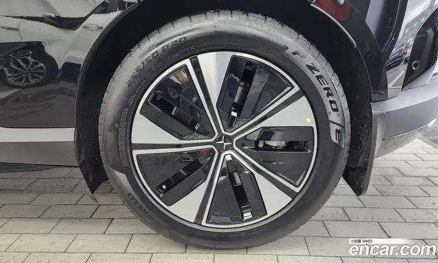 Polestar Polestar 4 2025 0.2 автомат (гидро), миниатюра 6