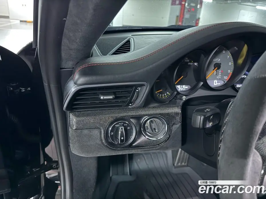 Porsche 911 2016 3.8 автомат (гидро), фото 13 Porsche 911 2016 3.8 автомат (гидро), фото 13