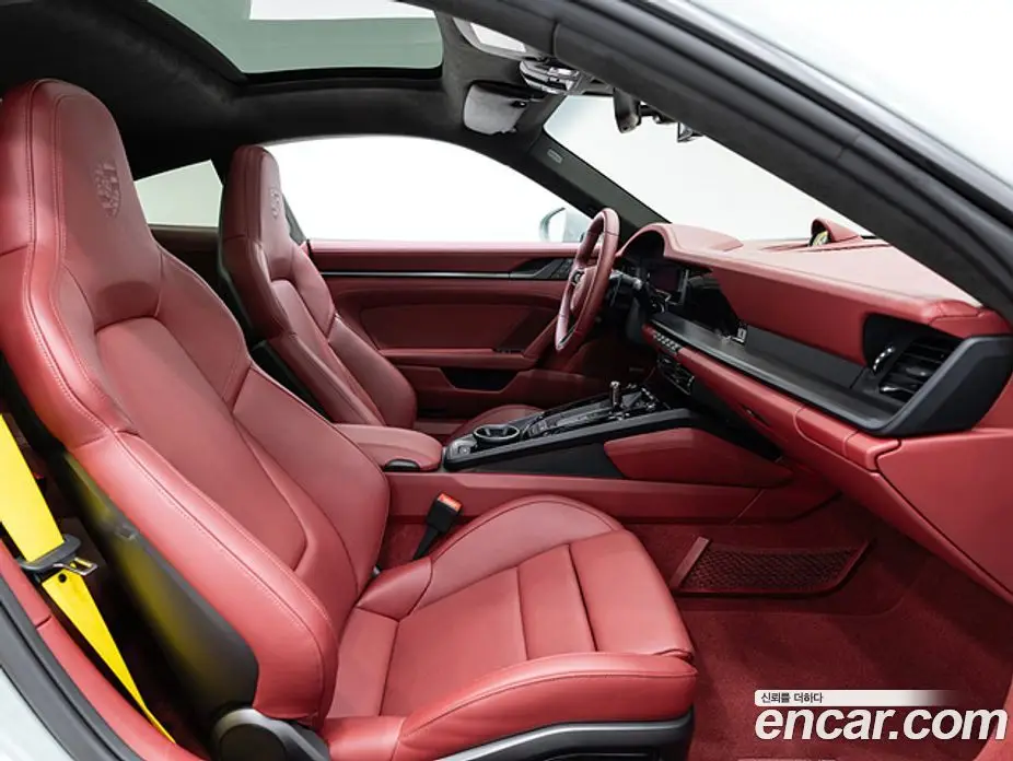 Porsche 911 2025 3.6 автомат (гидро), фото 14