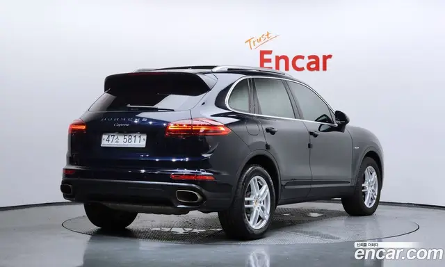 Porsche Cayenne 2015 3.0 автомат (гидро), миниатюра 2