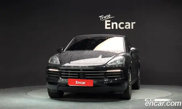 Porsche Cayenne 2023 3.0 автомат (гидро), миниатюра 3