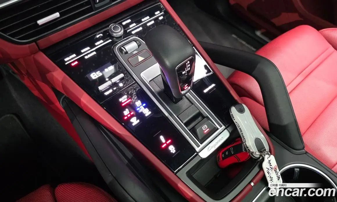Porsche Cayenne 2023 3.0 автомат (гидро), фото 9