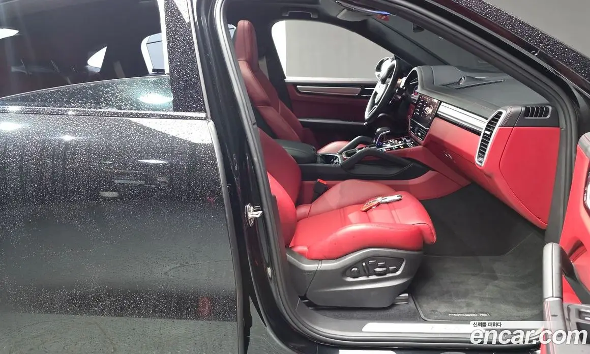Porsche Cayenne 2023 3.0 автомат (гидро), фото 10