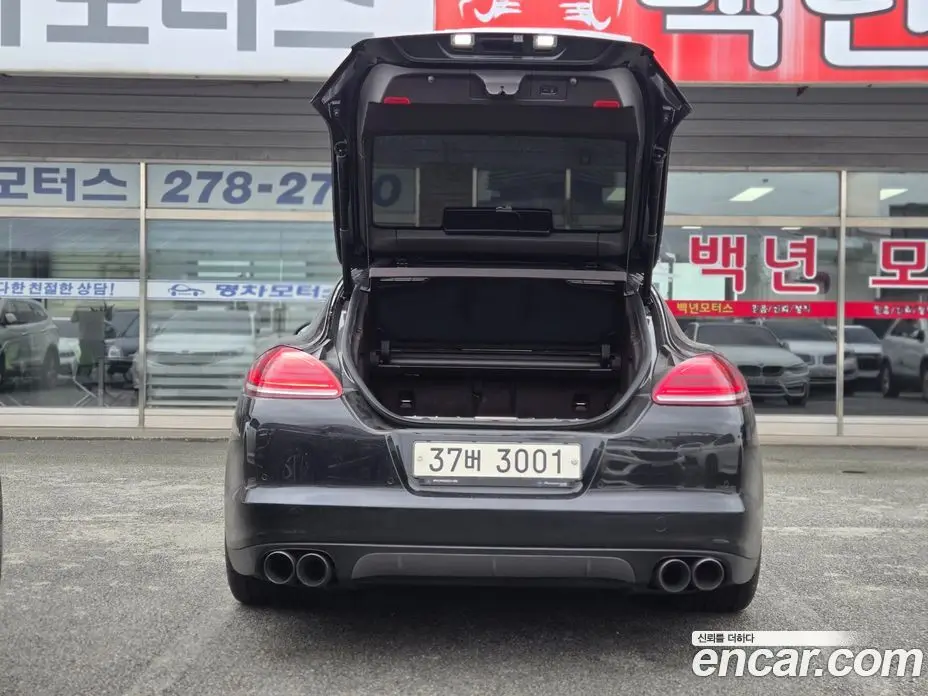 Porsche Panamera 2009 4.8 автомат (гидро), фото 5