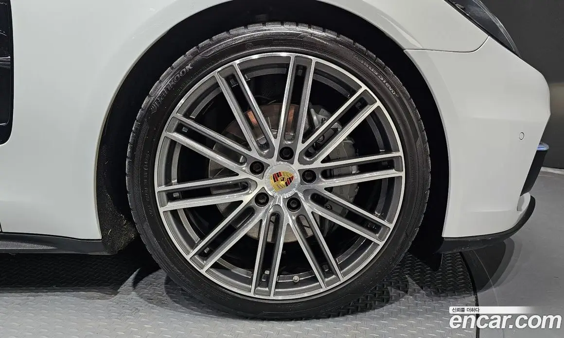 Porsche Panamera 2017 2.9 автомат (гидро), фото 5 Porsche Panamera 2017 2.9 автомат (гидро), фото 5