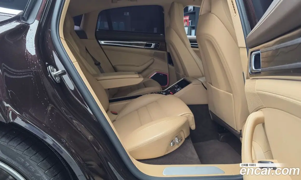 Porsche Panamera 2018 2.9 автомат (гидро), фото 18