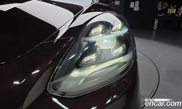 Porsche Panamera 2018 2.9 автомат (гидро), миниатюра 8