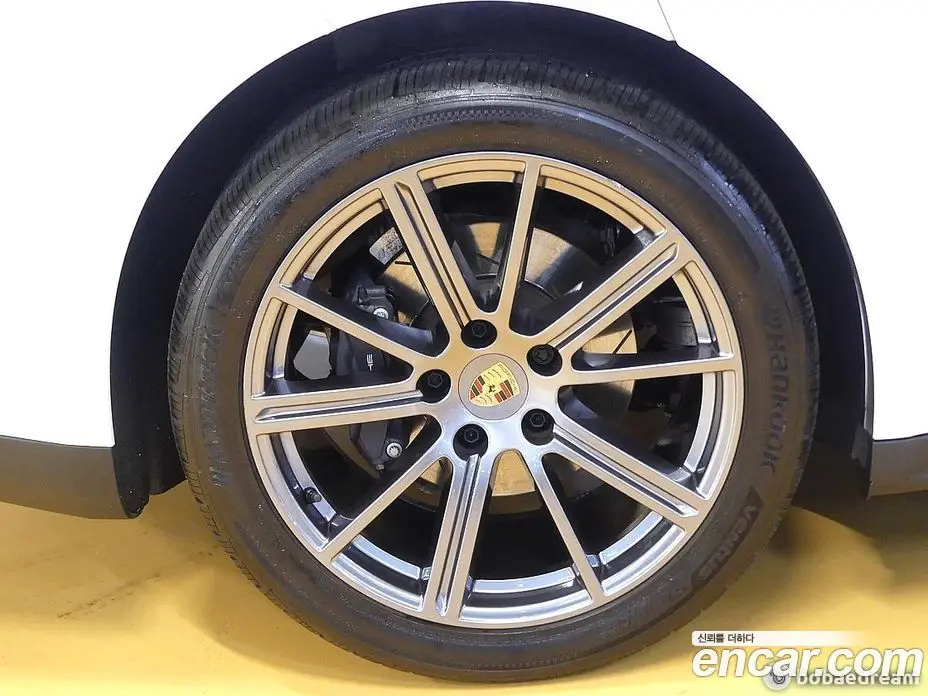 Porsche Panamera 2024 2.9 автомат (гидро), фото 5