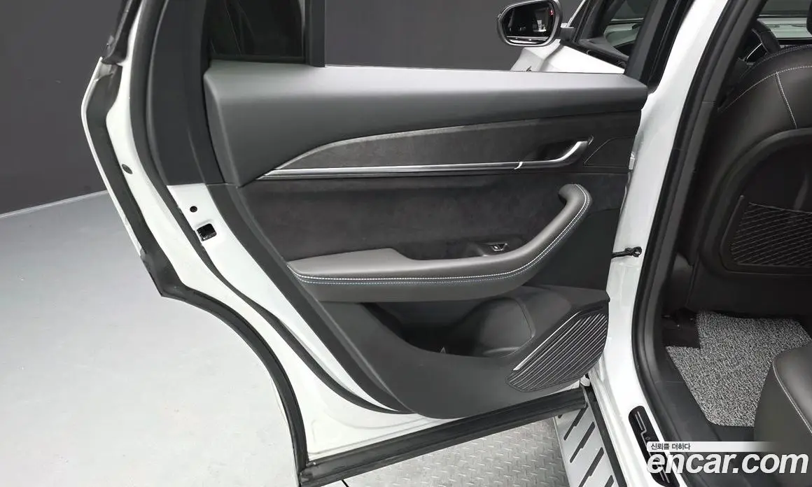 Renault (Samsung) Grand Koleos 2025 1.5 автомат (гидро), фото 15