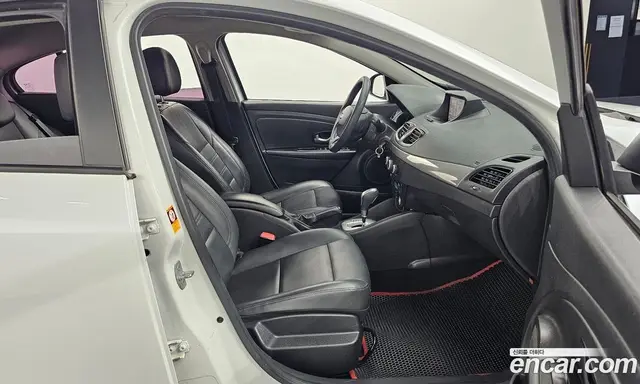 Renault (Samsung) SM3 2017 1.6 автомат (гидро), миниатюра 11