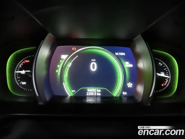 Renault (Samsung) SM6 2016 2.0 автомат (гидро), миниатюра 9